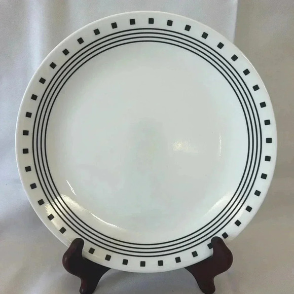 Corelle CITY BLOCK Dinnerware Set of 8 for 4, Modern MCM Black & White Dishes - Picture 2 of 5